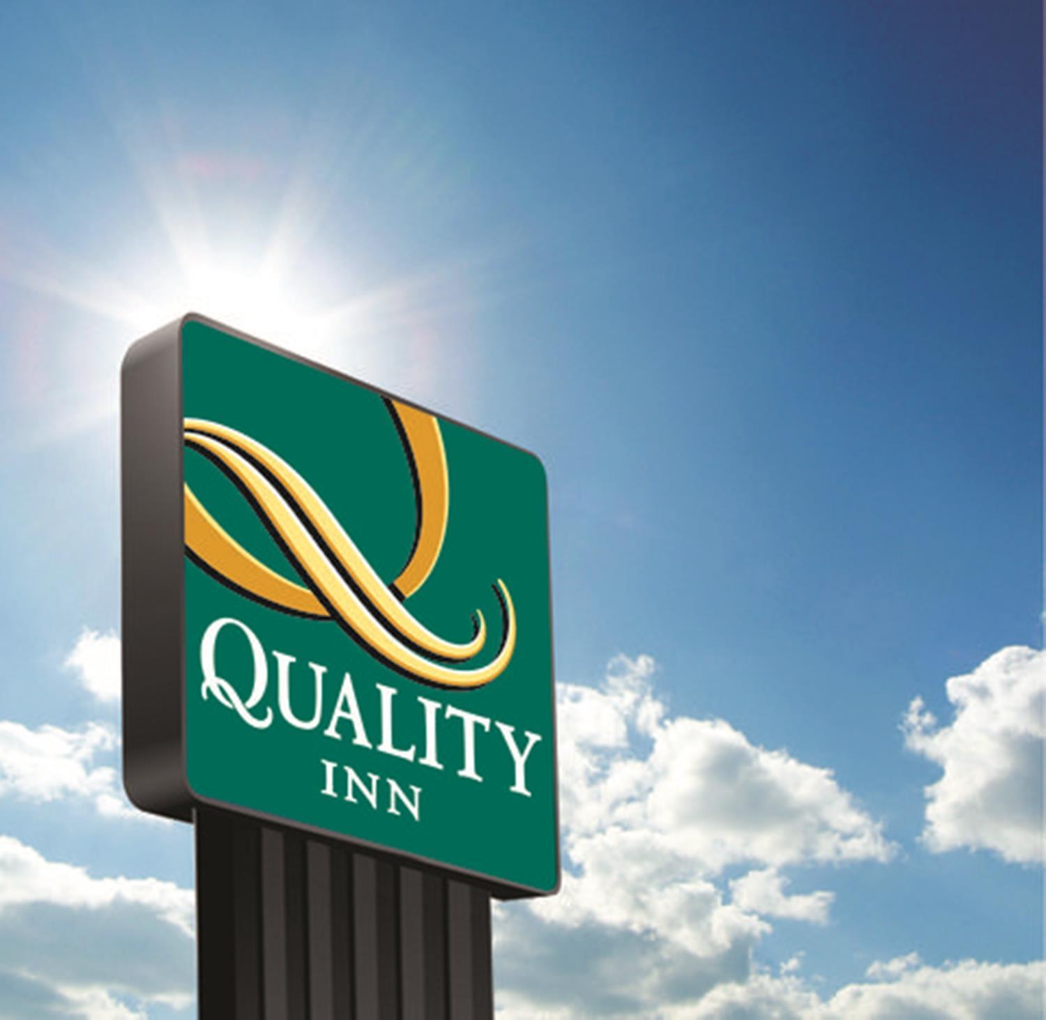 Quality Inn & Suites Silverdale Bangor-Keyport Eksteriør bilde